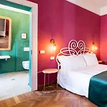 Palazzo Fauzone Relais & 4* مونْدوفي