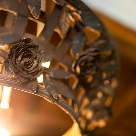 Bed & Breakfast Palazzo Fauzone Relais *