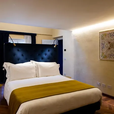 Palazzo Fauzone Relais & Oda ve Kahvaltı Mondovì