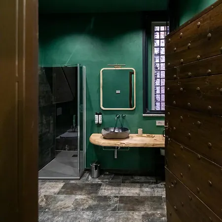 Palazzo Fauzone Relais & Oda ve Kahvaltı 4*