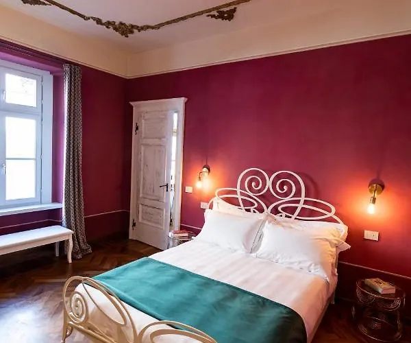 Palazzo Fauzone Relais & Bed and breakfast